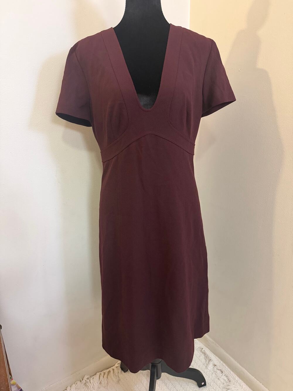 KORS Michael Kors 100% Wool Burgundy V-Neck Sheath Dress Size 12